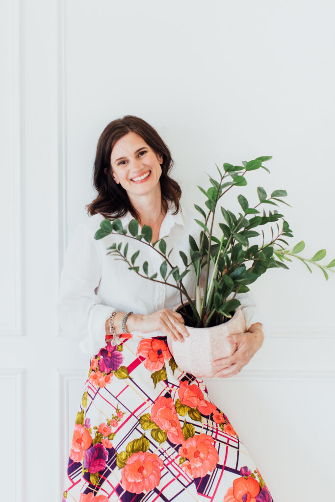 Allison Krogness, Fort Worth newborn photographer, shares a list of indoor play spaces in Fort Worth.

